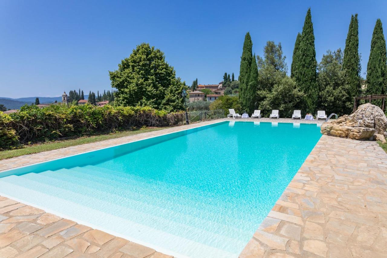 Casale Presciano Apartment
