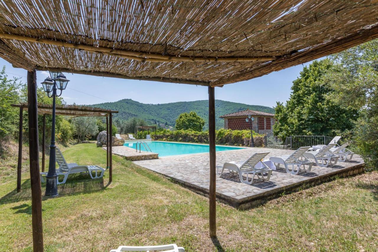 Casale Presciano Apartment