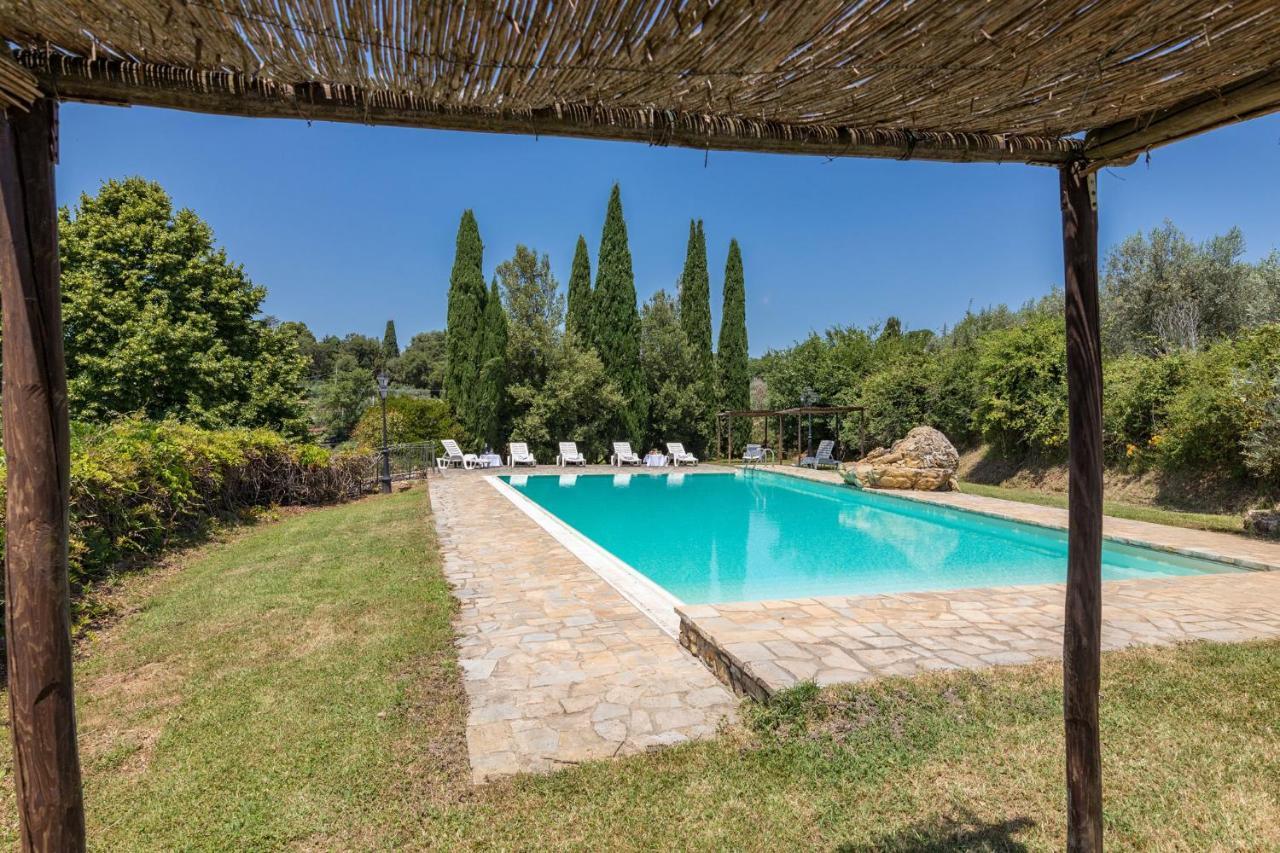 Casale Presciano Apartment *