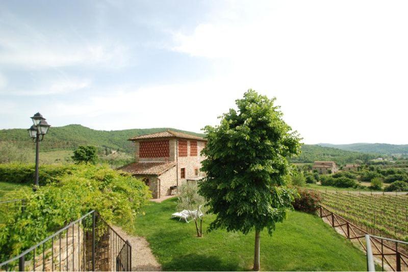 Casale Presciano Apartment *