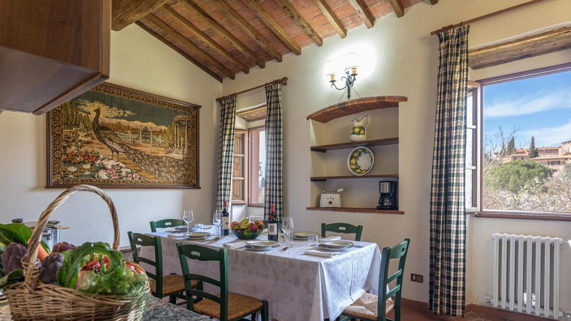 Casale Presciano Apartment